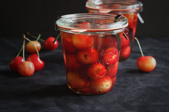 Potted cherries with rum and vanilla bean