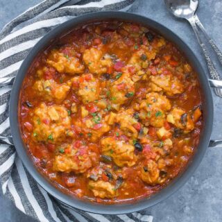 Vegetable Dumpling Soup, ready to serve