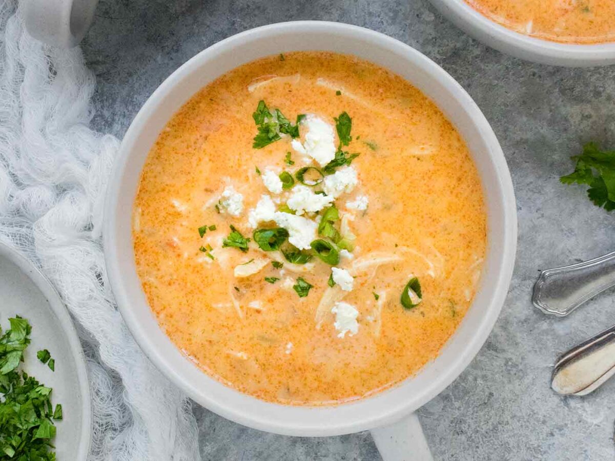 Buffalo Blue Cheese Chicken Soup in a gray soup bowl.