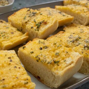 Easy Garlic Bread Recipe