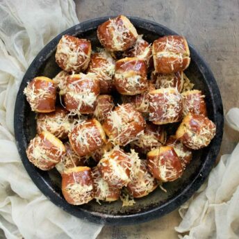Cream Cheese Stuffed Ranch Pretzel Bites on a plate.